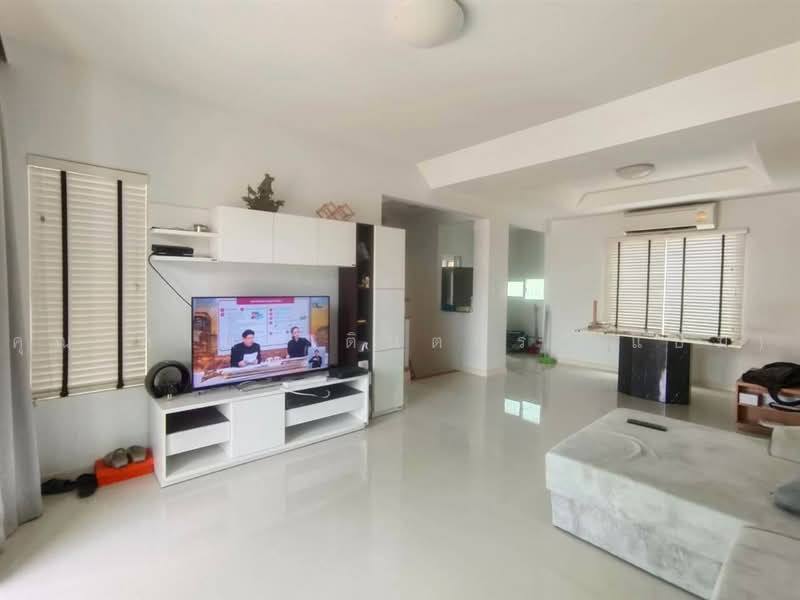 Baan Pruklada Suvarnabhumi : บ้านพฤกษ์ลดา สุวรรณภูมิ, สมุทรปราการ, ถนนลาดกระบัง ซ.ลาดกระบัง 54, ศีรษะจรเข้น้อย, บางเสาธง, สมุทรปราการ, 240 ตร.ม., บ้านเดี่ยว ขาย, โดย คุณ ภาดา ตินตกร (แป๋ม), 500465744 - DDproperty.com