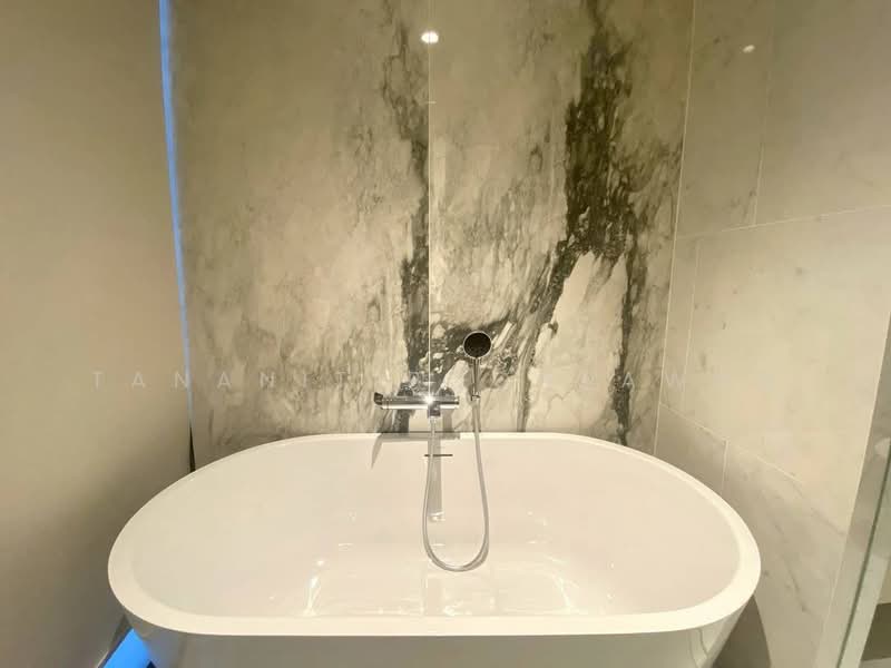 Tonson One Residence, Bangkok, Soi Tonson, Ploenchit Road, Lumphini, Pathum Wan, Bangkok, 1 Bedroom, 57 sqm, Condo For Rent, by Tananit Poonsawad, 500465748 - DDproperty.com