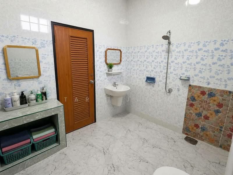 บ้านเดี่ยวสร้างเอง ซอย บุญถนอม, Samut Prakan, Sam Rong, Phra Pra Daeng, Samut Prakan, 2 Bedrooms, 128 sqm, Single Detached House For Sale, by Jutarat Jitmun, 500465771 - DDproperty.com