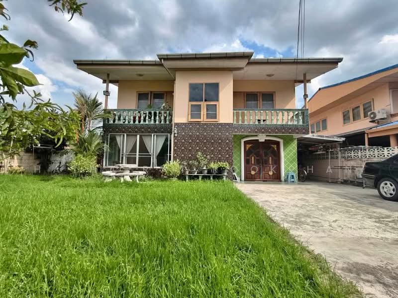 4-BR House, Bangkok, Lat Phrao, Bangkok, 4 Bedrooms, 220 sqm, Single Detached House For Sale, by Hathairat Rookphan, 500465790 - DDproperty.com