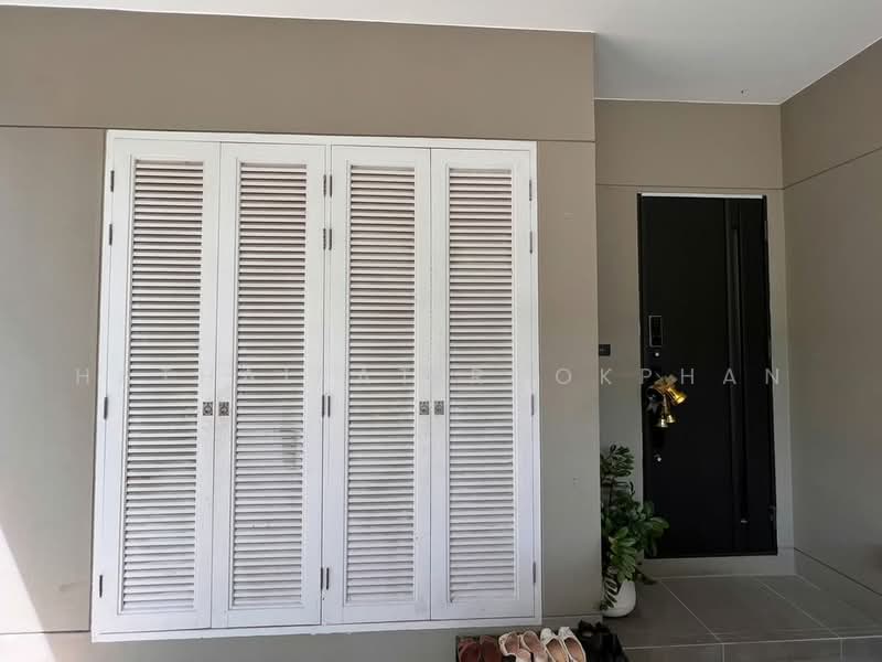 3-BR House, Bangkok, Saphan Sung, Bangkok, 3 Bedrooms, 247 sqm, Single Detached House For Sale, by Hathairat Rookphan, 500465794 - DDproperty.com