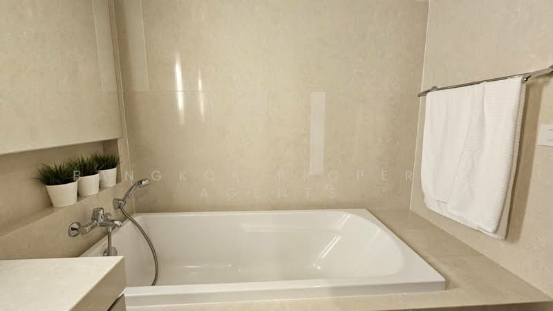 Quattro by Sansiri, Bangkok, 134 Thong Lo 4 Alley, Khlong Tan Nua, Watthana, Bangkok, 2 Bedrooms, 87 sqm, Condo For Rent, by BANGKOK PROPERTY AGENTS, 500465804 - DDproperty.com