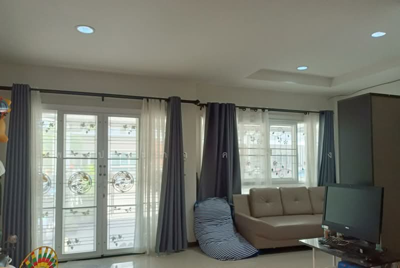 Suetrong Cozy Bangbuathong-340, Nonthaburi, Lahan, Bang Bua Thong, Nonthaburi, 4 Bedrooms, 135 sqm, Townhouse For Sale, by pornprapha Komklang, 500465809 - DDproperty.com