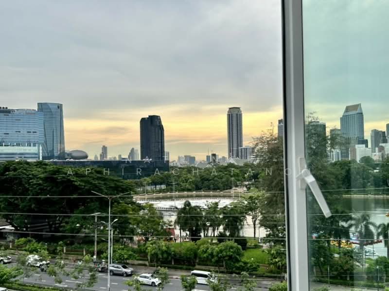 Voque Sukhumvit 16, Bangkok, Soi Sukhumvit 16, Khlong Toei, Bangkok, 1 Bedroom, 40 sqm, Condo For Rent, by Natrinee Aphirachatanon, 500465817 - DDproperty.com