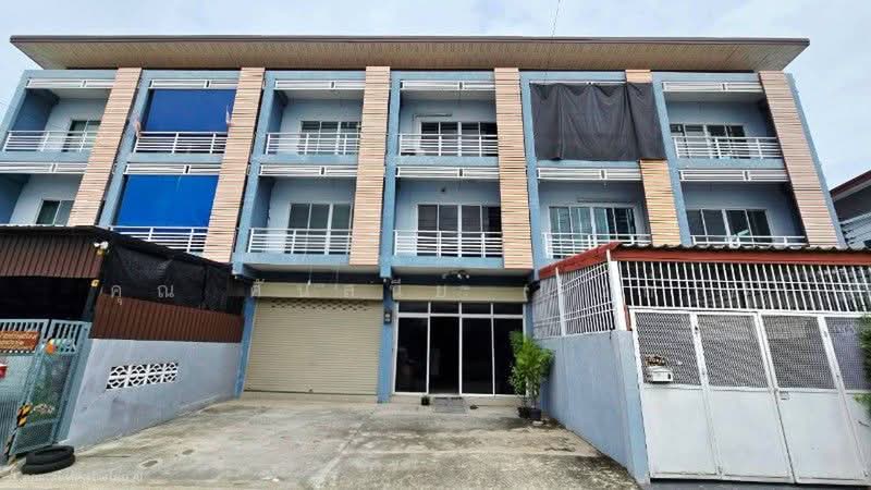 อาคารพาณิชย์ 3 ชั้น ซอย รังสิต-นครนายก 24 ทำเลดี ถูกมาก, Pathum Thani, รังสิต - นครนายก, Prachathipat, Thanyaburi, Pathum Thani, , 180 sqm, Shophouse For Sale, by คุณ ศันสนีย์ ( เก๋ ), 500465824 - DDproperty.com
