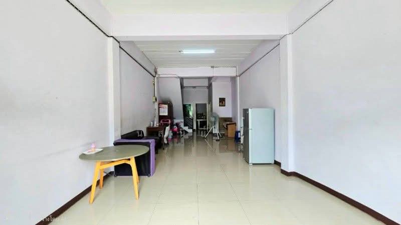 อาคารพาณิชย์ 3 ชั้น ซอย รังสิต-นครนายก 24 ทำเลดี ถูกมาก, Pathum Thani, รังสิต - นครนายก, Prachathipat, Thanyaburi, Pathum Thani, , 180 sqm, Shophouse For Sale, by คุณ ศันสนีย์ ( เก๋ ), 500465824 - DDproperty.com