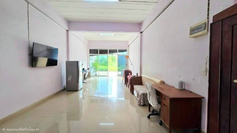 อาคารพาณิชย์ 3 ชั้น ซอย รังสิต-นครนายก 24 ทำเลดี ถูกมาก, Pathum Thani, รังสิต - นครนายก, Prachathipat, Thanyaburi, Pathum Thani, , 180 sqm, Shophouse For Sale, by คุณ ศันสนีย์ ( เก๋ ), 500465824 - DDproperty.com
