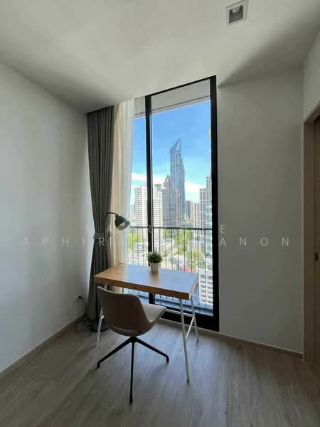 Noble State 39, Bangkok, 35 Soi Sukhumvit 39, Khlong Tan Nua, Watthana, Bangkok, 2 Bedrooms, 60 sqm, Condo For Rent, by Natrinee Aphirachatanon, 500465829 - DDproperty.com
