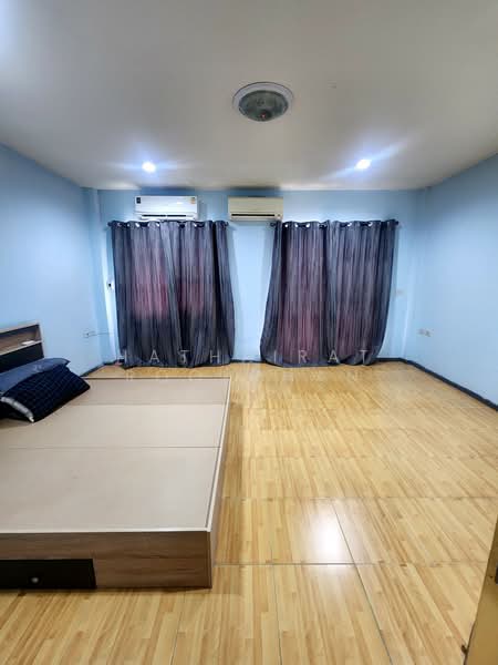 undefined, Bangkok, Wang Thonglang, Bangkok, 4 Bedrooms, 300 sqm, Townhouse For Sale, by Hathairat Rookphan, 500465835 - DDproperty.com