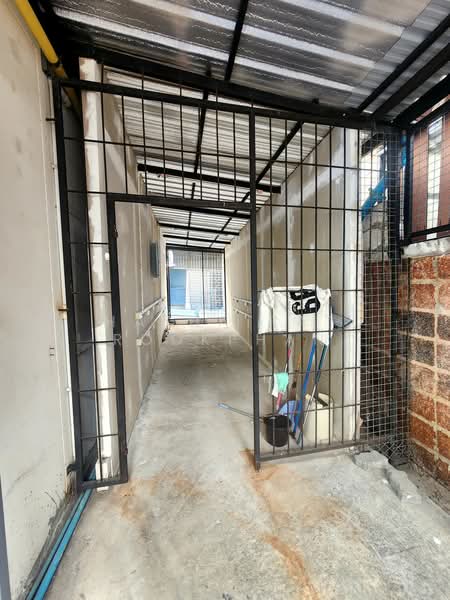 undefined, Bangkok, Wang Thonglang, Bangkok, 4 Bedrooms, 300 sqm, Townhouse For Sale, by Hathairat Rookphan, 500465835 - DDproperty.com