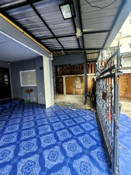 undefined, Bangkok, Wang Thonglang, Bangkok, 4 Bedrooms, 300 sqm, Townhouse For Sale, by Hathairat Rookphan, 500465835 - DDproperty.com