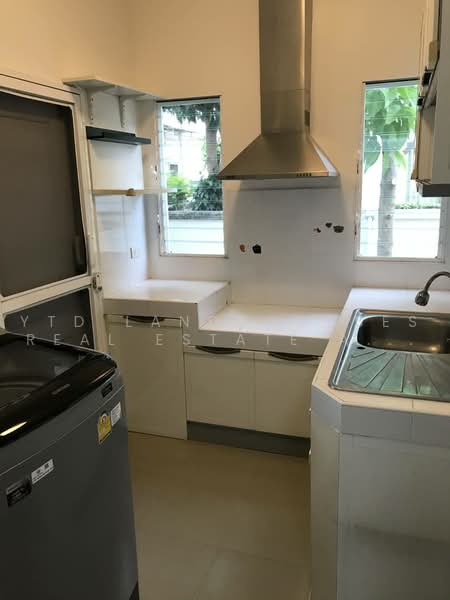 Pruklada Bangna, Samut Prakan, Bangna-Trad Rd., Bang Bo, Samut Prakan, 4 Bedrooms, 136 sqm, Single Detached House For Sale, by YTD Land&houses Real Estate Agency, 500465842 - DDproperty.com