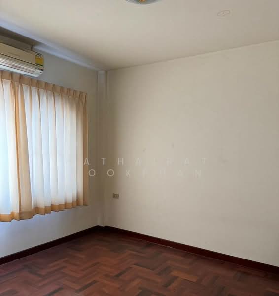 undefined, Bangkok, Wang Thonglang, Bangkok, 3 Bedrooms, 263 sqm, Townhouse For Sale, by Hathairat Rookphan, 500465846 - DDproperty.com