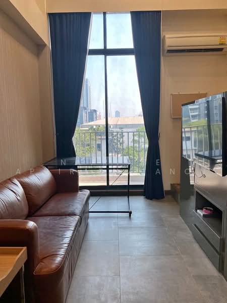 Beyond Sukhumvit, Bangkok, Soi Sanphawut 2, Sanphawut Road, Bang Na, Bangkok, 1 Bedroom, 39 sqm, Condo For Rent, by Natrinee Aphirachatanon, 500465847 - DDproperty.com