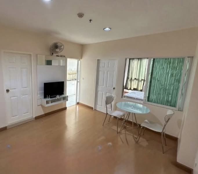 Life @ Ratchada-Huai Khwang, Bangkok, 189 Pracharatbamphen Road, Huai Khwang, Bangkok, 1 Bedroom, 41 sqm, Condo For Sale, by Pichamon Boonchit, 500465857 - DDproperty.com