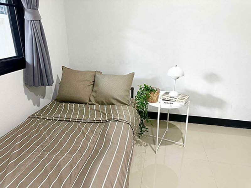 A house for rent near CentralFestival, Chiang Mai Rental Price: 26,000 THB / month Property No.6H255, Chiang Mai, Fa Ham, Muang Chiang Mai, Chiang Mai, 5 Bedrooms, 120 sqm, Single Detached House For Rent, by Baandeedee Chiangmai, 500465882 - DDproperty.com