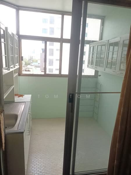 Ratchaprarop Garden Condominium, Bangkok, Samsen Nai, Phaya Thai, Bangkok, Studio, 35 sqm, Single Detached House For Sale, by TOM TOM, 500465887 - DDproperty.com