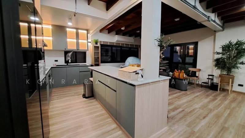 PP-00501 For Rent Townhouse BTS Ekkamai Sukhumvit Watthana Bangkok, Bangkok, สุขุมวิท, Khlong Tan Nua, Watthana, Bangkok, , 252 sqm, Business For Rent, by Konrarat Deesawat, 500465891 - DDproperty.com