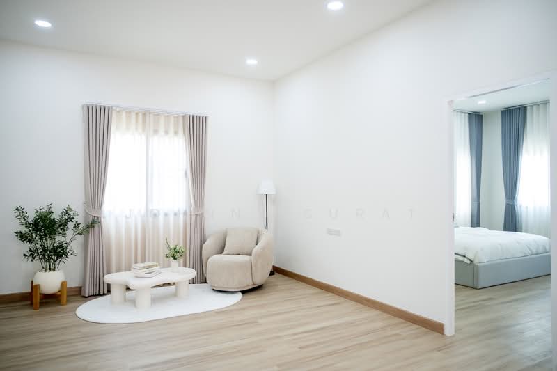 Ban Waen, Hang Dong District, Chiang Mai, Ban Waen, Hang Dong, Chiang Mai, 4 Bedrooms, 245 sqm, Single Detached House For Rent, by Surat Premsri, 500465892 - DDproperty.com