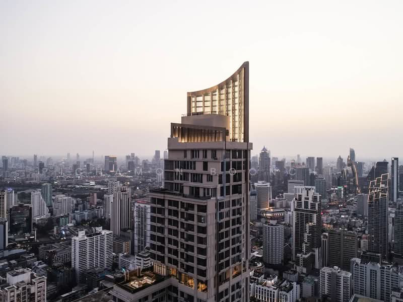 The Esse Asoke, Bangkok, 333 Soi Sukhumvit 21, Sukhumvit Road, Khlongtoei Nua, Watthana, Bangkok, 1 Bedroom, 47 sqm, Condo For Sale, by Pichamon Boonchit, 500465917 - DDproperty.com
