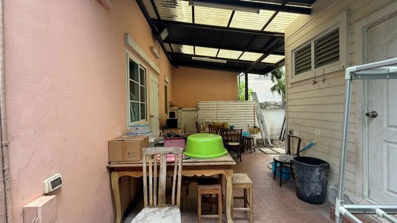 Urban Sathorn, Bangkok, Ratchaphruek Road, Bang Chak, Phasi Charoen, Bangkok, 3 Bedrooms, 300 sqm, Townhouse For Sale, by คุณ มณีรัตน์ ( เจี๊ยบ ), 500465919 - DDproperty.com