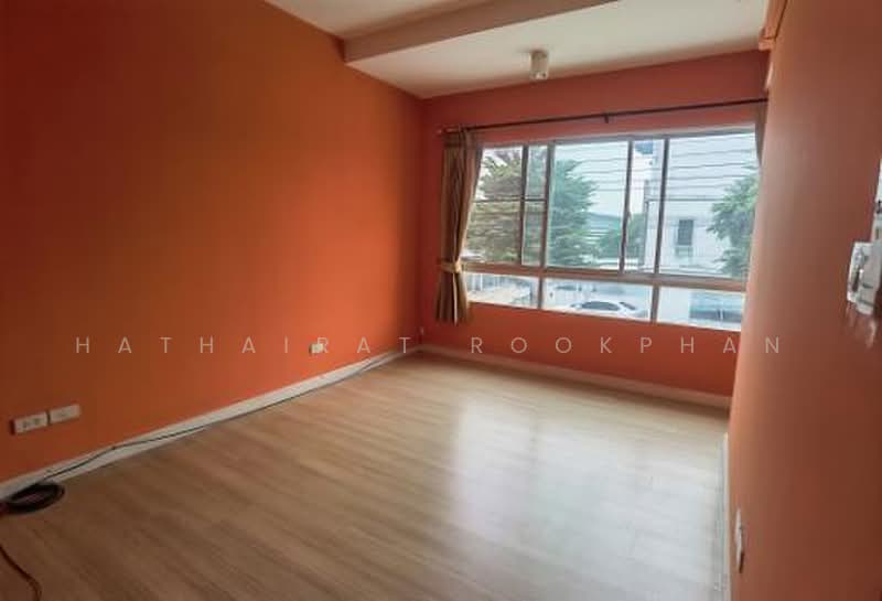 3-BR Townhouse, Bangkok, Bangmot, Thung Khru, Bangkok, 3 Bedrooms, 21 sqm, Townhouse For Sale, by Hathairat Rookphan, 500465930 - DDproperty.com