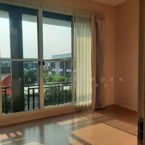 undefined, Bangkok, Lat Phrao, Bangkok, 3 Bedrooms, 204 sqm, Townhouse For Sale, by Patcharaporn Binsorlae, 500465954 - DDproperty.com