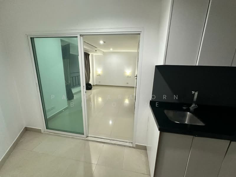 The Clubhouse Residence, Chon Buri (Pattaya), Moo 12, Kasetsin Soi 2, Nong Pru, Bang Lamung (Pattaya), Chon Buri (Pattaya), 1 Bedroom, 32 sqm, Condo For Sale, by Patcharaporn Binsorlae, 500465958 - DDproperty.com