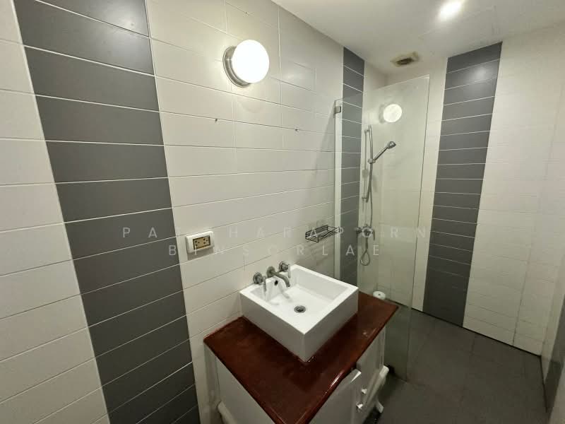 The Clubhouse Residence, Chon Buri (Pattaya), Moo 12, Kasetsin Soi 2, Nong Pru, Bang Lamung (Pattaya), Chon Buri (Pattaya), 1 Bedroom, 32 sqm, Condo For Sale, by Patcharaporn Binsorlae, 500465958 - DDproperty.com