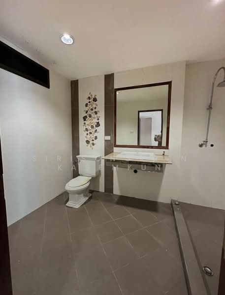 Baan Klang Hua Hin, Prachuap Khiri Khan, 30 11 Phet Kasem Rd, Hua Hin, Prachuap Khiri Khan, 1 Bedroom, 130 sqm, Condo For Sale, by Sirisongkran Kasemkun, 500465971 - DDproperty.com