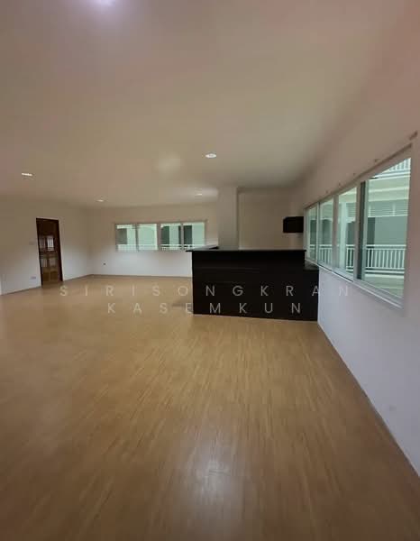 Baan Klang Hua Hin, Prachuap Khiri Khan, 30 11 Phet Kasem Rd, Hua Hin, Prachuap Khiri Khan, 1 Bedroom, 130 sqm, Condo For Sale, by Sirisongkran Kasemkun, 500465971 - DDproperty.com