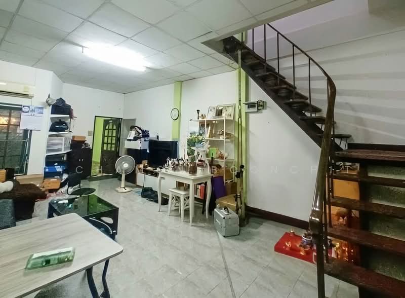 ทาวน์เฮ้าส์ 2-ห้องนอน, กรุงเทพ, พลับพลา, วังทองหลาง, กรุงเทพ, 75 ตร.ม., ทาวน์เฮ้าส์ ขาย, โดย Pichamon Boonchit, 500465981 - DDproperty.com