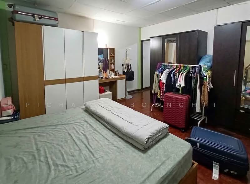 2-BR Townhouse, Bangkok, Phlapphla, Wang Thonglang, Bangkok, 2 Bedrooms, 75 sqm, Townhouse For Sale, by Pichamon Boonchit, 500465981 - DDproperty.com
