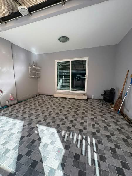 The Exclusive Chaengwattana - Tiwanon, Nonthaburi, M The Exclusive 99/228, Pak Kret, Nonthaburi, 3 Bedrooms, 130 sqm, Townhouse For Sale, by NR AGENT, 500465991 - DDproperty.com