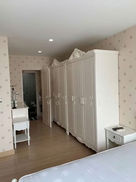 Tree Condo Sukhumvit 42, Bangkok, Soi Sukhumvit 42/1, Sukhumvit Road, Phra Kanong Nua, Watthana, Bangkok, 1 Bedroom, 47 sqm, Condo For Rent, by Intouch Abhinorasaeth, 500465992 - DDproperty.com