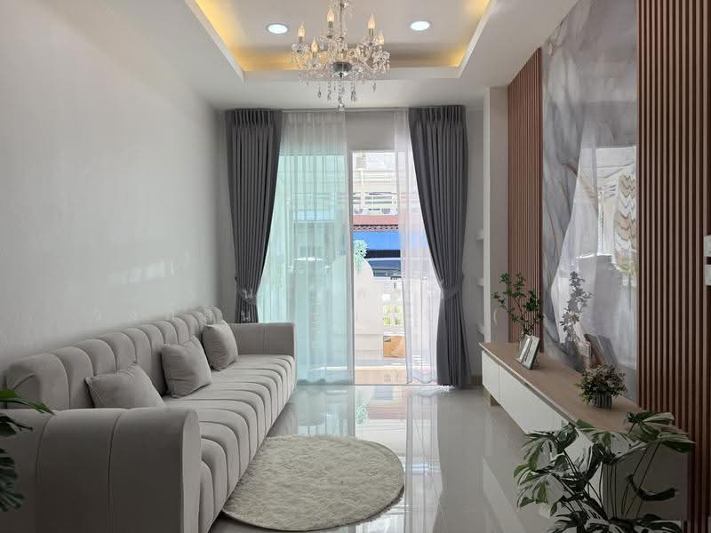 เพ็ญศิริ 4 ถนนเลียบวารี25/1 โคกแฝด หนองจอก คู้ขวา, กรุงเทพ, เลียบวารี25/1, โคกแฝด, หนองจอก, กรุงเทพ, 80 ตร.ม., ทาวน์เฮ้าส์ ขาย, โดย นภัสศรณ์ วงศ์สินไทยกร (นันท์), 500465993 - DDproperty.com