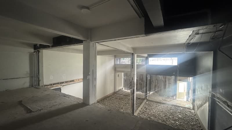 Sukhumvit 55 Thonglor, Bangkok, สุขุมวิท 55 (ทองหล่อ), Khlong Tan Nua, Watthana, Bangkok, , 237 sqm, Shophouse For Sale, by อนันต์ อัมรินทร์, 500466004 - DDproperty.com