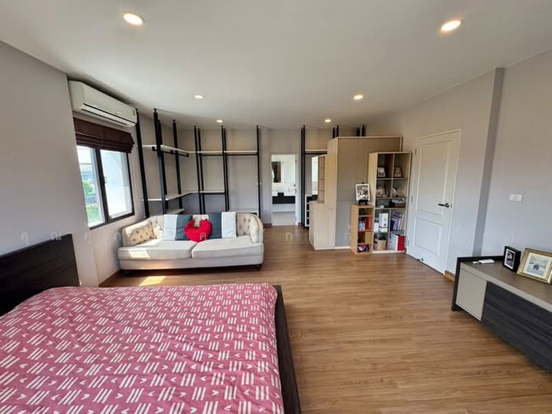 Centro Ratchapruek-Suan Phak, Nonthaburi, Bangkruai Jongtanom, Bang Kruai, Nonthaburi, 5 Bedrooms, 342 sqm, Single Detached House For Sale, by คุณศุภโชค ฟักแก้ว (บิ๊ก), 500466006 - DDproperty.com