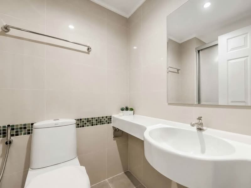 Lumpini Park Riverside Rama 3, Bangkok, 4 Rama 3 Road, Bang Pong Pang, Yan Nawa, Bangkok, 1 Bedroom, 32 sqm, Condo For Sale, by คุณอาย, 500466026 - DDproperty.com