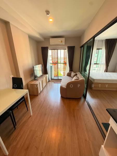 Lumpini Selected Charan 65-Sirinthon Station, Bangkok, Soi Charan Sanitwong 65, Bang Bamru, Bang Phlat, Bangkok, 1 Bedroom, 28 sqm, Condo For Rent, by Holtop Property, 500466034 - DDproperty.com