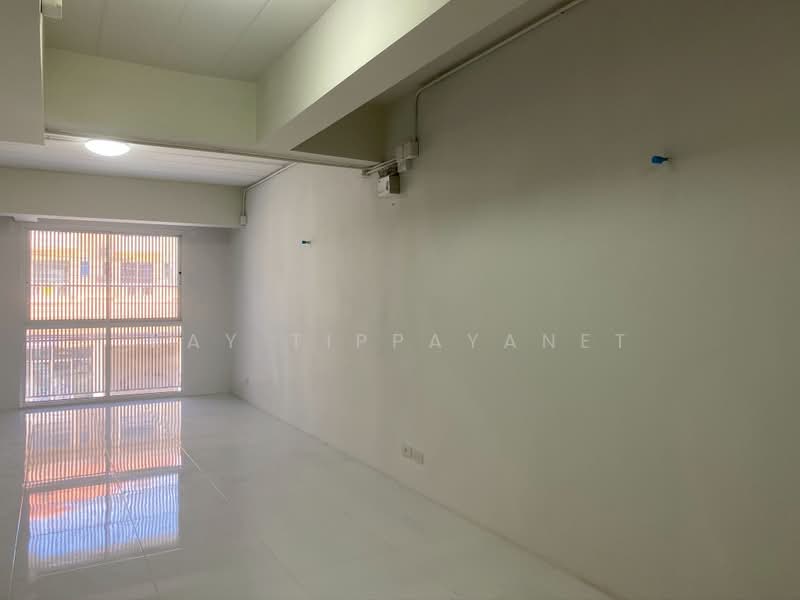 Four-story commercial building, Kantana Soi, Nonthaburi, Bang Yai, Nonthaburi, 4 Bedrooms, 92 sqm, Townhouse For Sale, by Kay Tippayanet, 500466070 - DDproperty.com
