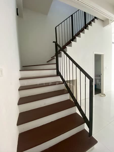 Four-story commercial building, Kantana Soi, Nonthaburi, Bang Yai, Nonthaburi, 4 Bedrooms, 92 sqm, Townhouse For Sale, by Kay Tippayanet, 500466070 - DDproperty.com
