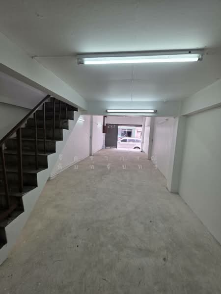 Huai Khwang, Bangkok, ประชาราฎร์บำเพ็ญ, Huai Khwang, Huai Khwang, Bangkok, , 480 sqm, Shophouse For Rent, by จิตราภรณ์ พิมพ์จันทร์, 500466100 - DDproperty.com