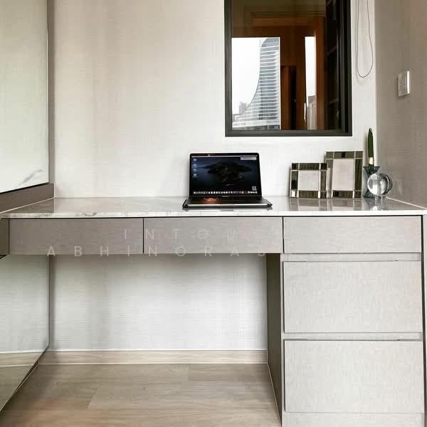 Life One Wireless, Bangkok, 1 Wireless Road, Lumphini, Pathum Wan, Bangkok, 1 Bedroom, 35 sqm, Condo For Sale, by Intouch Abhinorasaeth, 500466109 - DDproperty.com