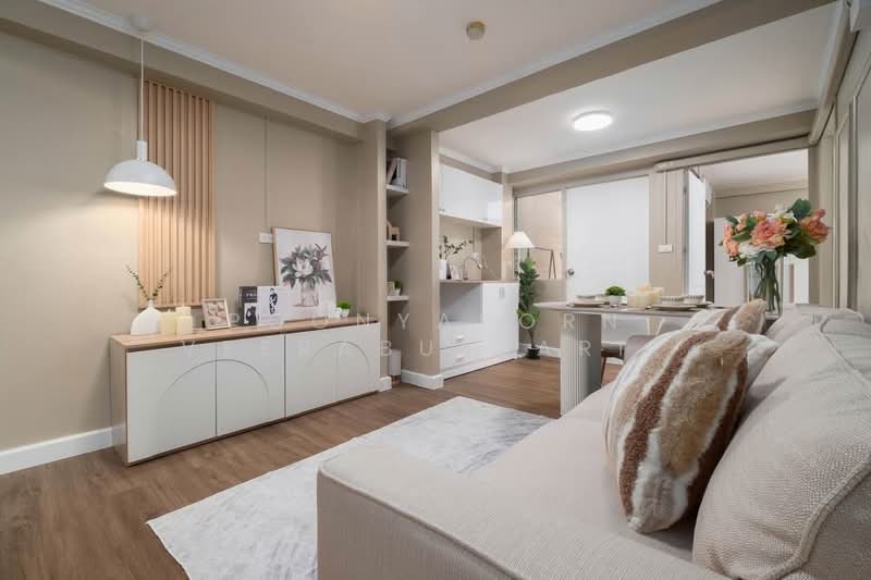 Century Park, Bangkok, 49 22 Vibhavadi-Rangsit Road, Jom Phon, Chatuchak, Bangkok, 2 Bedrooms, 49 sqm, Condo For Sale, by Poonyaporn Veerabulyarit, 500466124 - DDproperty.com