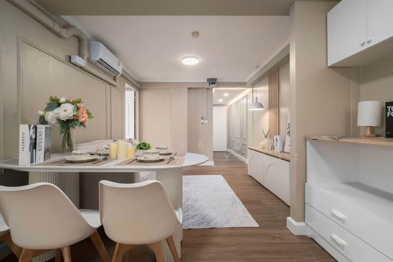 Century Park, bangkok, 49 22 Vibhavadi-Rangsit Road, Jom Phon, Chatuchak, Bangkok, 2 Bedrooms, 49 sqm, Condo For Sale, by Poonyaporn Veerabulyarit, 500466124 - DDproperty.com