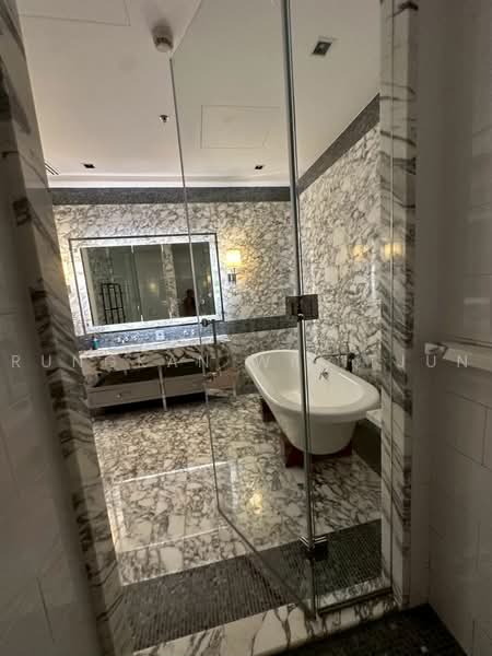 The Ritz-Carlton Residences, Bangkok, 114 Narathiwat Ratchanakarin Road, Silom, Bang Rak, Bangkok, 2 Bedrooms, 124 sqm, Condo For Sale, by Rungkan Wijitjun, 500466152 - DDproperty.com