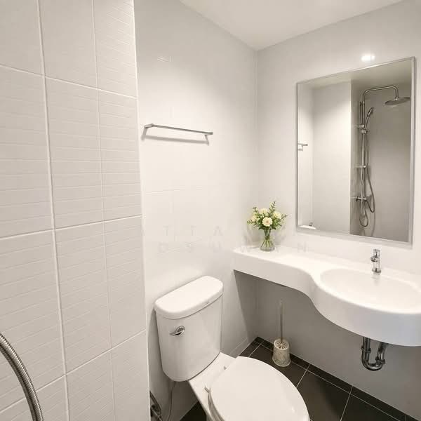 Lumpini Seaview Jomtien, Chon Buri (Pattaya), Jomtien Saisong Road, Nong Pru, Bang Lamung (Pattaya), Chon Buri (Pattaya), 1 Bedroom, 23 sqm, Condo For Sale, by Nattasak Poosuwan, 500466164 - DDproperty.com