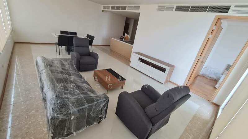 The Empire Place, Bangkok, 88 Narathiwatratchanakharin Road, Thung Maha Mek, Sathon, Bangkok, 3 Bedrooms, 156 sqm, Condo For Rent, by Thanaporn Wongcharoen, 500466166 - DDproperty.com