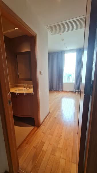 The Empire Place, Bangkok, 88 Narathiwatratchanakharin Road, Thung Maha Mek, Sathon, Bangkok, 3 Bedrooms, 156 sqm, Condo For Rent, by Thanaporn Wongcharoen, 500466166 - DDproperty.com